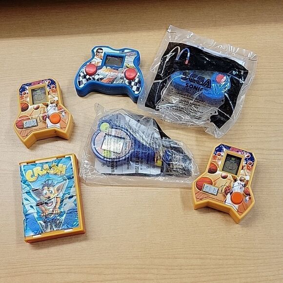 Bundle of 80's McDonald's Happy Meal toys - Picture 3 of 10